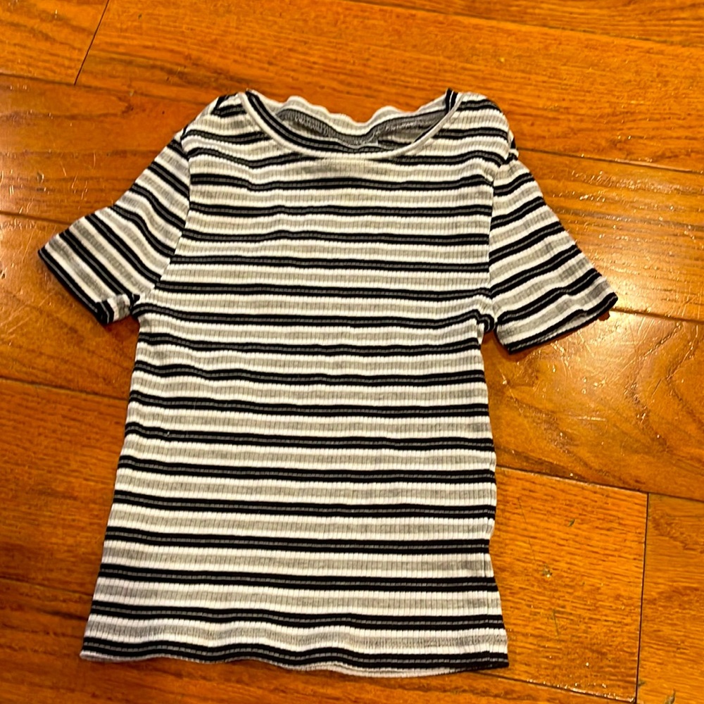 Striped black and white shirt!